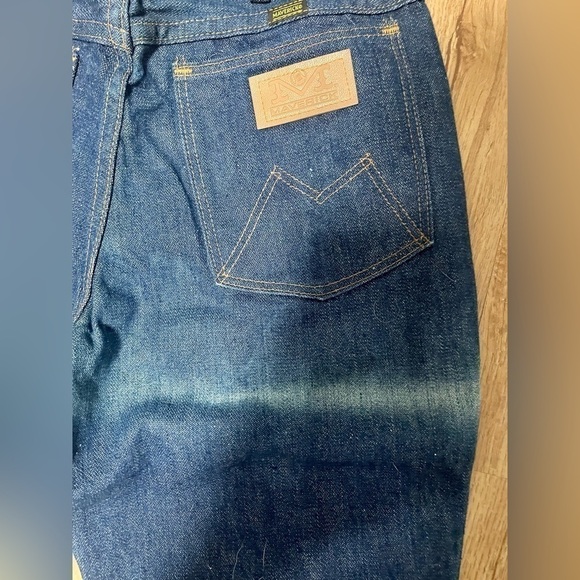 Vintage Sanforized Deadstock Maverick High Rise Bell Bottom Flare Jeans - Picture 5 of 6